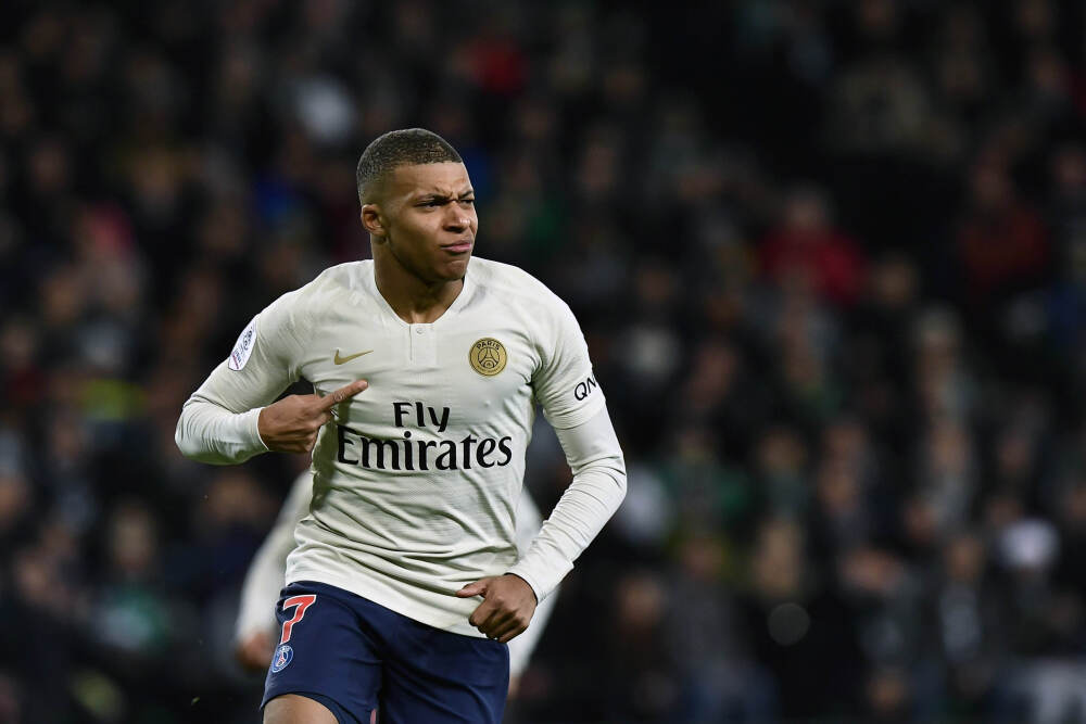 美军发布《中国军力报告》十年后坐拥9艘航母,真实度有多高?